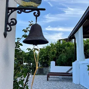 Casa vacanze Punta Granata, Santa Marina Salina